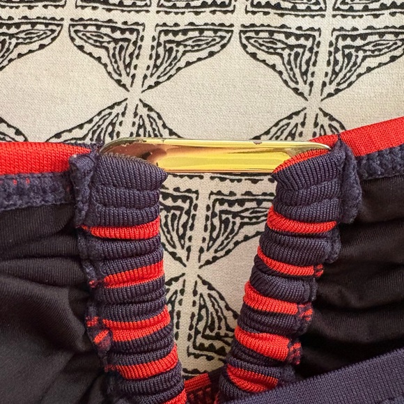 NWOT MICHAEL KORS Red and Navy Ruched Swim Top size L - Picture 11 of 12